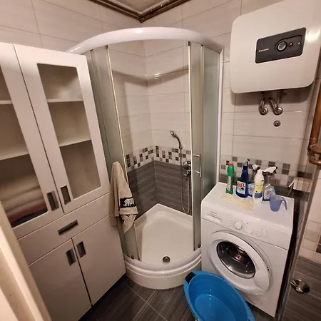 شقة Stan Kosevsko Brdo سراييفو